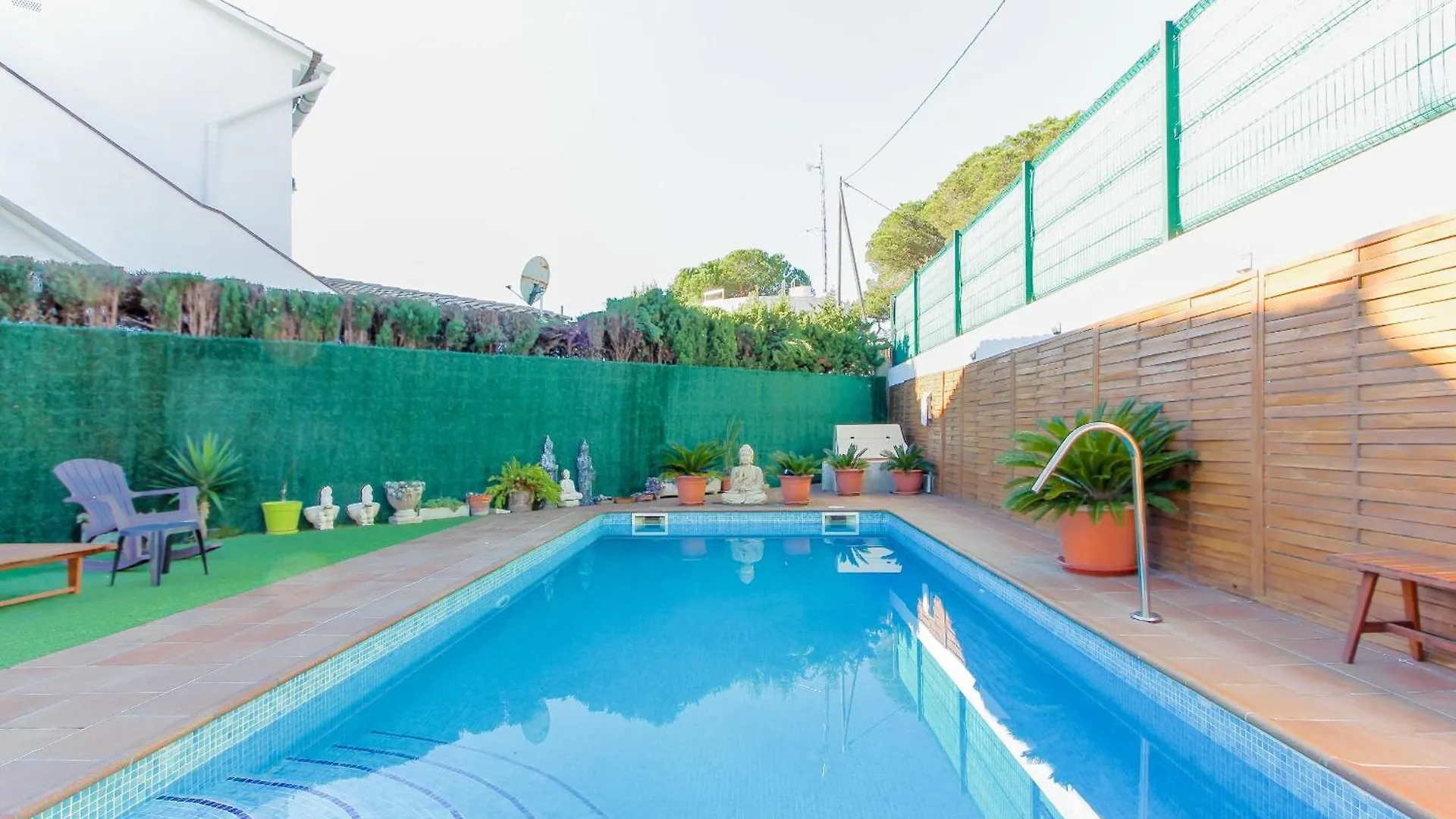 Villa Niedda Blanes 0*,